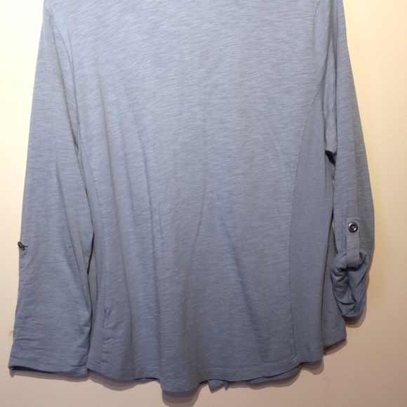 Style & Co Light Blue Button Up, Ribbed side panel - Picture 4 of 8